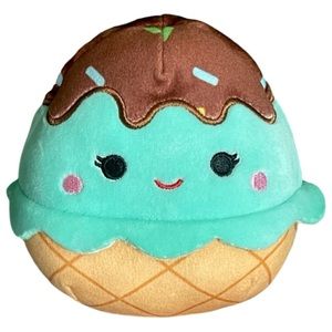 Maya the Mint Ice Cream Squishmallows 5" (from box set)